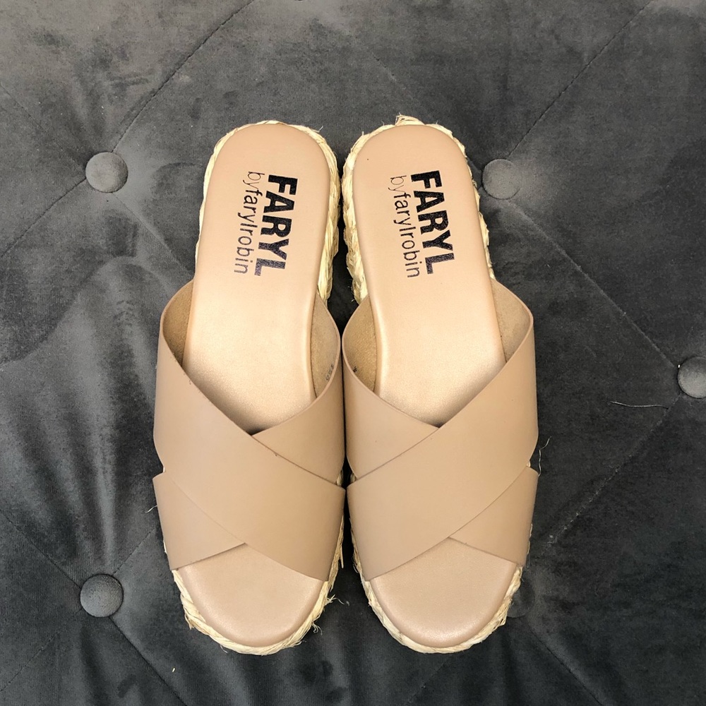 Faryl sandals